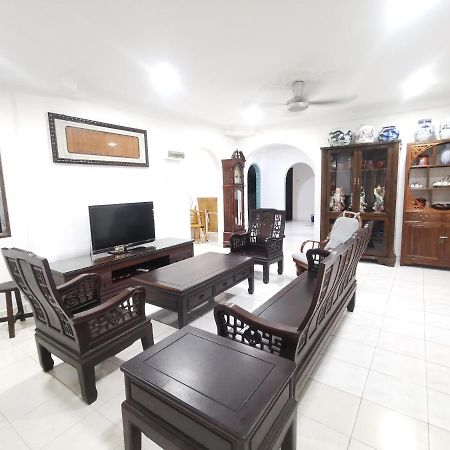 Jen Pd Homestay - Unique, Antique House No Wifi 波德申 外观 照片